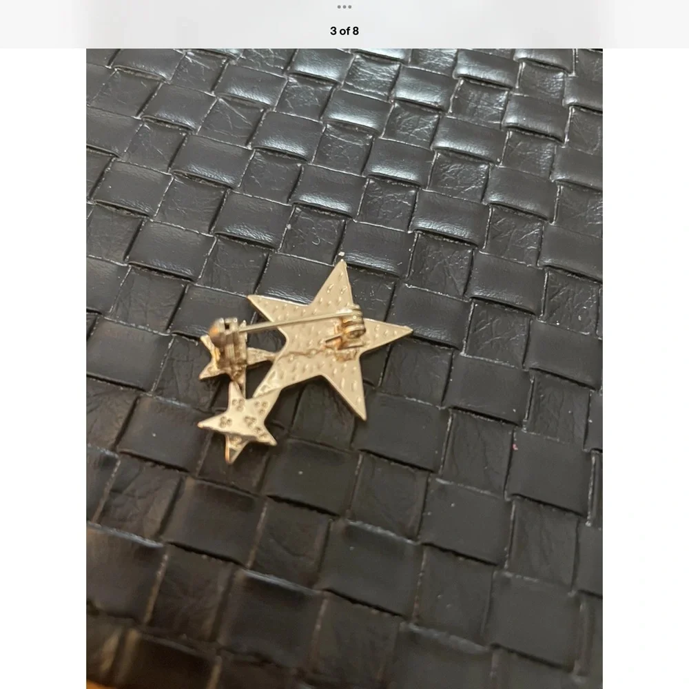 Stars Brooch Pin Three Stars Delicate Gold With Faux Diamonds